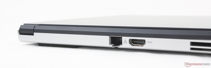 Задняя панель: RJ-45, HDMI 2.1
