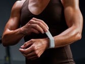 Amazfit Helio Strap - один из самых доступных фитнес-браслетов на рынке.