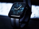 Часы Apple Watch смогут дольше работать от аккумулятора благодаря новой технологии изготовления дисплея.