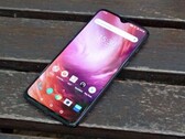 OnePlus 7. (Изображение: TechRadar)