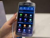 Смартфон под управлением Samsung Tizen