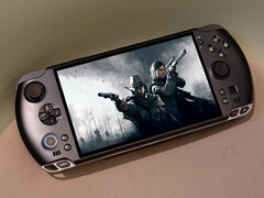 GPD Win 5 выглядит как увеличенный Win 4 со снятой клавиатурой. (Источник изображения: GPD)