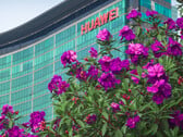 Неуказанная группа патентов Huawei в США перейдет к Qualcomm после того, как регулирующие органы одобрят сделку.