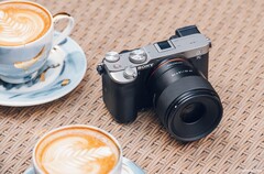 Новейший полнокадровый объектив от Samyang, как утверждается, будет относительно небольшим и легким.