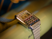 Часы Casio CA-500WEBF (на фото) оснащены множеством элементов дизайна, заимствованных из культового фильма "Назад в будущее". (Источник изображения: Casio)