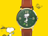 Часы Peanuts x Timex Marlin Hand-Wound оснащены зелёным циферблатом и забавными стрелками в стиле тенниса