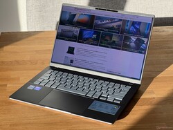 Asus Vivobook S 14 OLED S5406SA