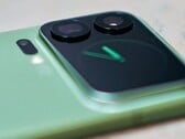 В сентябре нас ожидает новое соревнование камер: Xiaomi 18 против Vivo X500, оба также в версии Pro Max