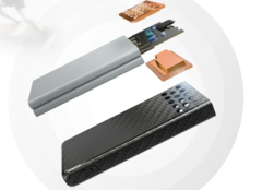 В корпус Carbo 10000 Gen 2 встроены охлаждающие элементы. (Источник изображения: Nitecore)