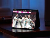 iPhone Duo в гибком режиме просмотра.