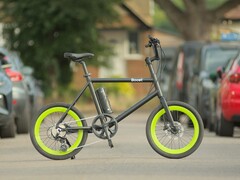 Велосипед Mini от Boost (на фото) может быть как электрическим, так и с педальным приводом. (Источник изображения: Boost)