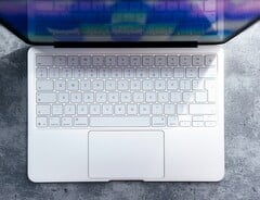 Производство Apple MacBook Neo может быть сокращено, несмотря на высокий спрос.