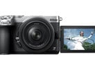 Беззеркальная камера Nikon Z5IIC оснащена 3,2-дюймовым поворотным сенсорным экраном, удобным для съёмки селфи.