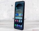 Ожидается, что преемник изображённого на фото Galaxy S26 будет оснащён устаревшей фронтальной камерой.