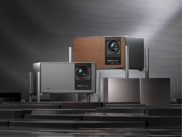 Проектор Xgimi Titan Noir