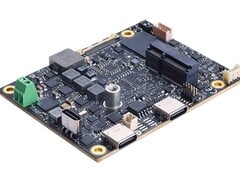 KIWI330: новый одноплатный компьютер с процессором Intel. (Источник изображения: Axiomtek)