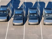 Сотрудники производства Tesla Cybertruck переведены на выпуск Model Y
