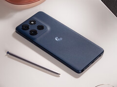 Новый Moto G Stylus имеет гораздо более яркий дисплей, чем прошлогодняя модель. (Источник изображения: Motorola)