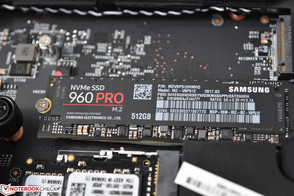 Очень быстрый NVMe SSD.