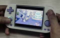 Теперь ожидается, что RG40XX будет выпускаться под названием RG40XX H. (Источник изображения: Bilibili через r/SBCGaming - отредактировано)