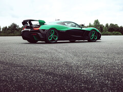 Новый Nevera R разгоняется от 0 до 60 MPH всего за 1,66 секунды. (Источник изображения: Rimac)