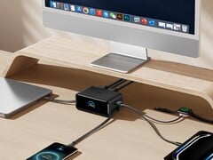 Настольное зарядное устройство Anker Nano Desktop Charger Mix (на фото) поступило в продажу в Китае. (Источник изображения: Anker)