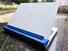 Обзор Dell G15 5530 