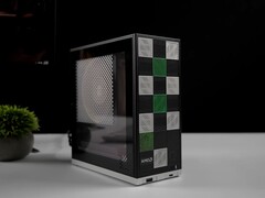 Модульный мини-ПК Framework Desktop с брендингом AMD и индивидуальным дизайном передней панели из плитки (Источник изображения: ETA PRIME)