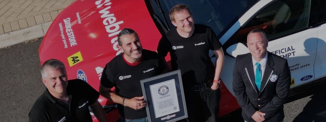 Команда Webfleet установила новый мировой рекорд Гиннесса по самому длинному путешествию на электромобиле. (Источник изображения: Bridgestone)