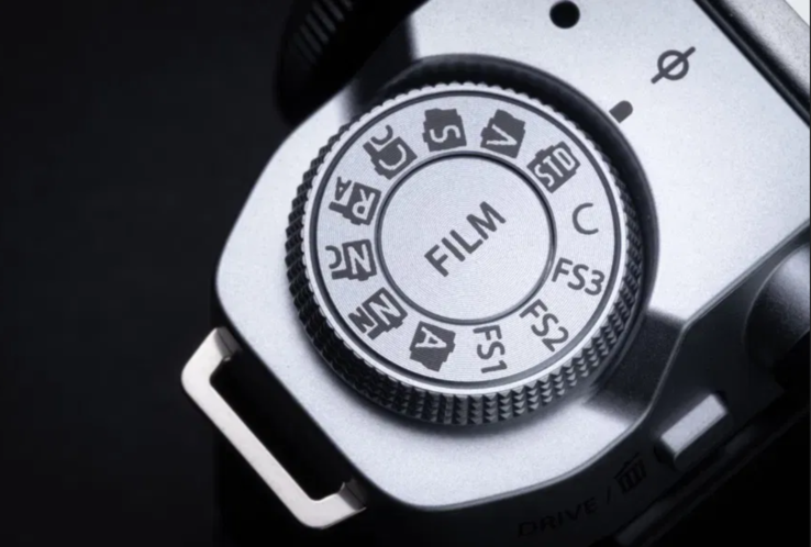 Диск имитации пленки Fujifilm - это удобный для новичков способ взаимодействия с режимами изображения JPEG фотокамеры. (Источник изображения: Fujif