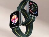 Часы Motorola Watch Fit внешне очень похожи на часы Apple (Источник изображения: Motorola)