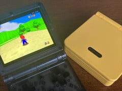Powkiddy V90S должен быть доступен как минимум в двух цветовых вариантах. (Источник изображения: Taki Udon)