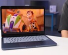 MacBook Neo выполнен в алюминиевом корпусе и весит 1,23 кг (2,7 фунта).