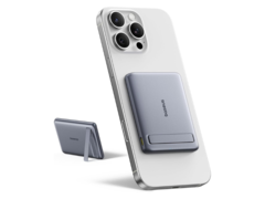 Ультра-мини магнитный пауэрбанк PicoGo (на фото) от Baseus будет выпущен в Европе. (Источник изображения: Baseus)