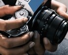 Ожидается, что представленная здесь камера Fujifilm X-T5 в скором времени получит преемника.