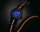 Часы Seiko 5 Sports x Bamford Limited Edition (на фото) имеют тиловый циферблат, подчеркнутый смелыми оранжевыми, синими и белыми элементами как на циферблате, так и на нейлоновом ремешке. (Источник изображения: Seiko)