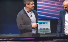 Intel презентовала раскладной ноутбук, названный в честь изгиба реки Колорадо в штате Аризона