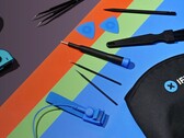 iFixit теперь предлагает специальные ремонтные наборы для игровых консолей. (Источник изображения: iFixit)