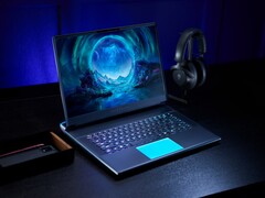 Dell Alienware 16 Area-51 оснащен дополнительным OLED-дисплеем.