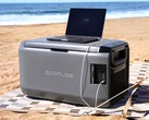 EcoFlow Glacier Classic может подзаряжать телефоны и ноутбуки, сохраняя продукты холодными во время поездок на природу. (Источник изображения: EcoFlow)