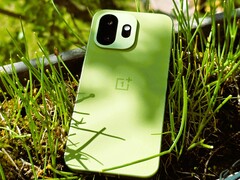OnePlus 15T обзор смартфона