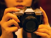В модели Yashica FX-D хочется смешать ощущение аналоговой камеры с цифровым комфортом (Источник изображения: Yashica)
