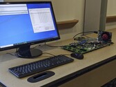 AMD SmartShift - просто супер. Жаль, что у большинства геймеров не будет шанса опробовать эту технологию (Изображение: AMD)