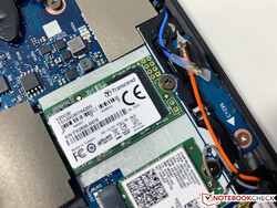 SSD установленный в слот WWAN не распознался