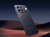 Смартфон Oppo A7 Pro Max доступен в трёх цветовых вариантах, в том числе в чёрном.