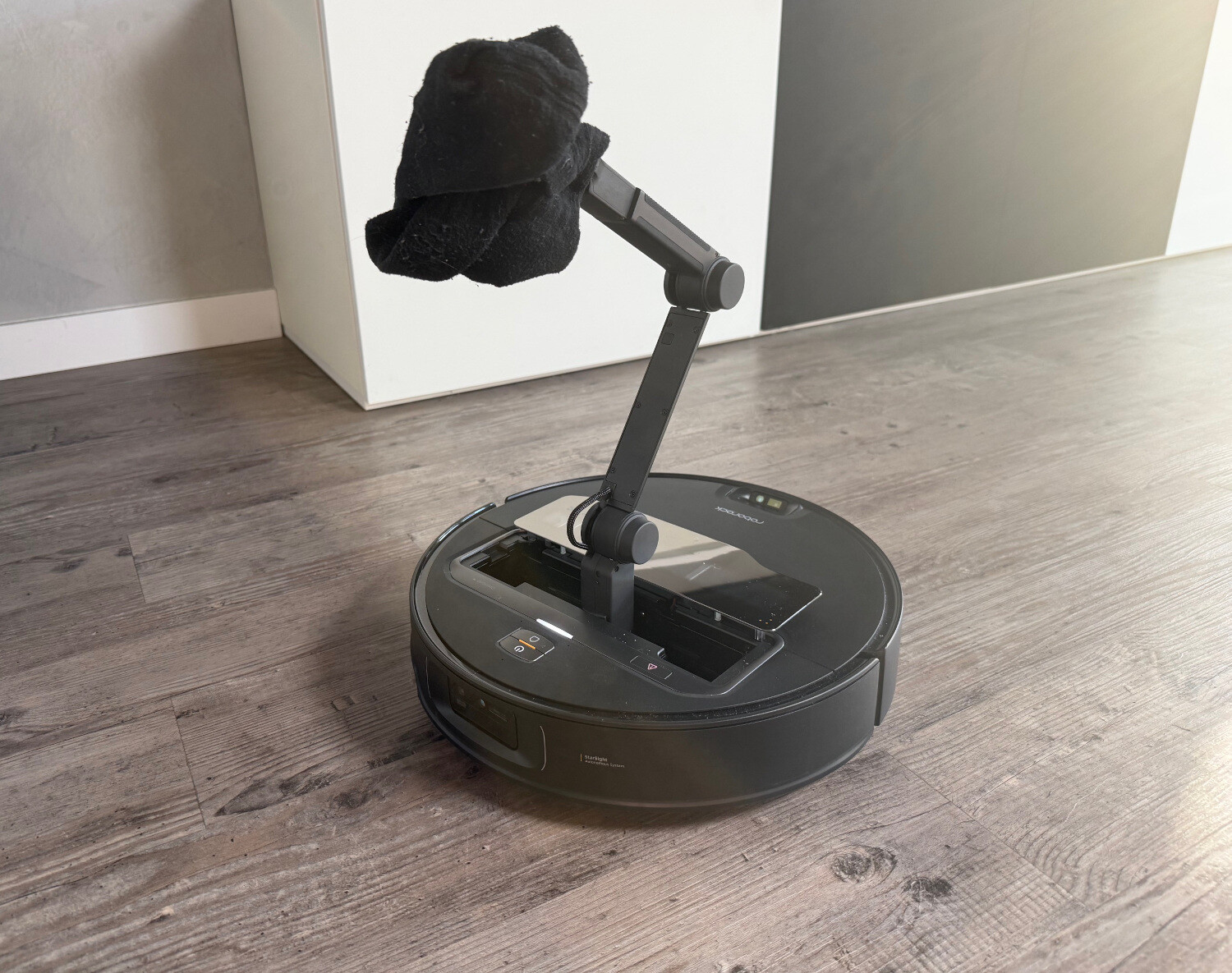 Обзор Roborock Saros Z70