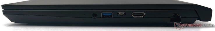 Правая сторона: индикатор уровня заряда, аудио разъем, USB 3.2 Gen1 Type-A, USB 3.2 Gen1 Type-C, HDMI 2.0b, REthernet