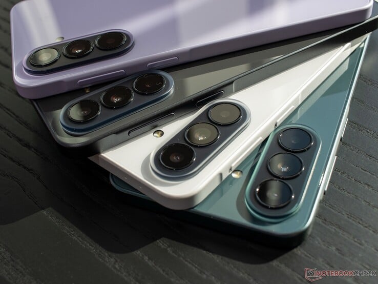 По имеющимся данным, Samsung планирует использовать камеры Galaxy A37 в Galaxy A38 без изменений.
