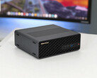 Minisforum MS-S1 Max с AMD Ryzen AI Max+ 395 и 128 ГБ оперативной памяти (Источник изображения: Notebookcheck)