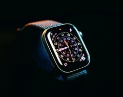 Huawei пытается подключить Apple Watch к HarmonyOS.